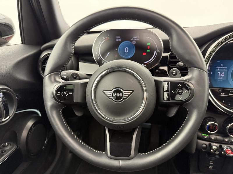 Mini 5 portes Hatch F55 Lci II Cooper s 178 ch Finition Camden