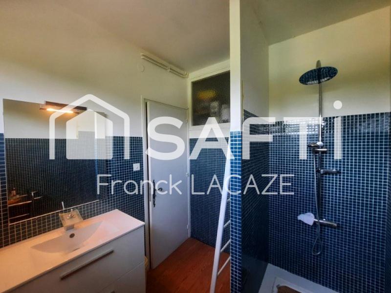 Maison - 300 m² - 11 pièces