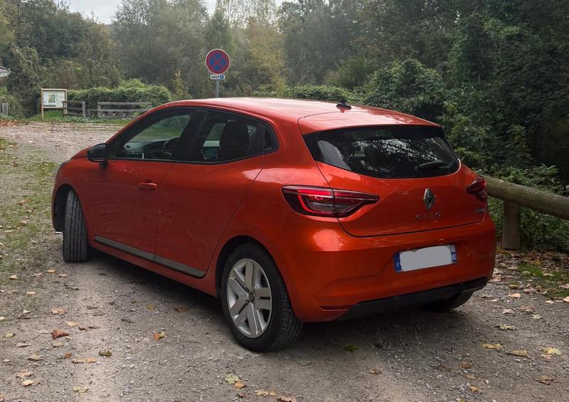 Renault Clio V E-Tech Hybrid Business 140