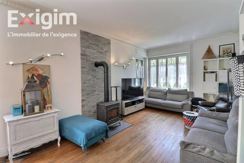 Maison - 150 m² - 7 pièces