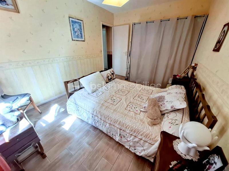 Maison - 143 m² - 6 pièces