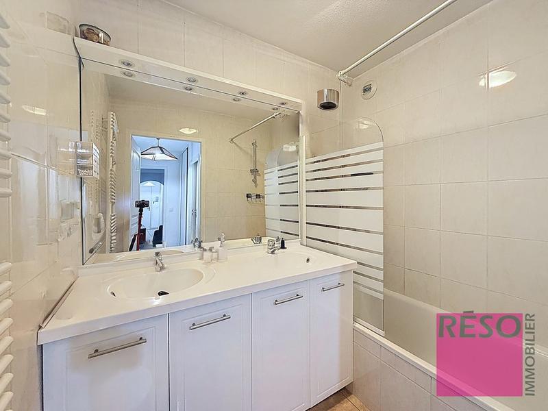 Appartement - 72 m² - 3 pièces