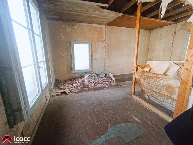 Maison - 94 m² - 4 pièces