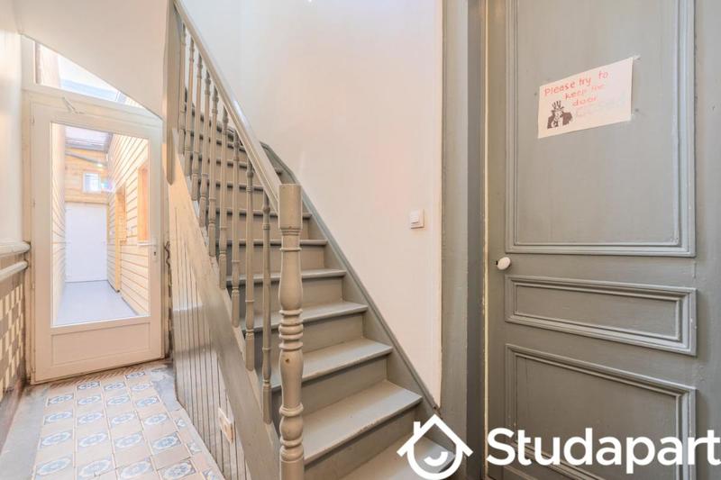 Chambre - 11 m² - 1 pièce