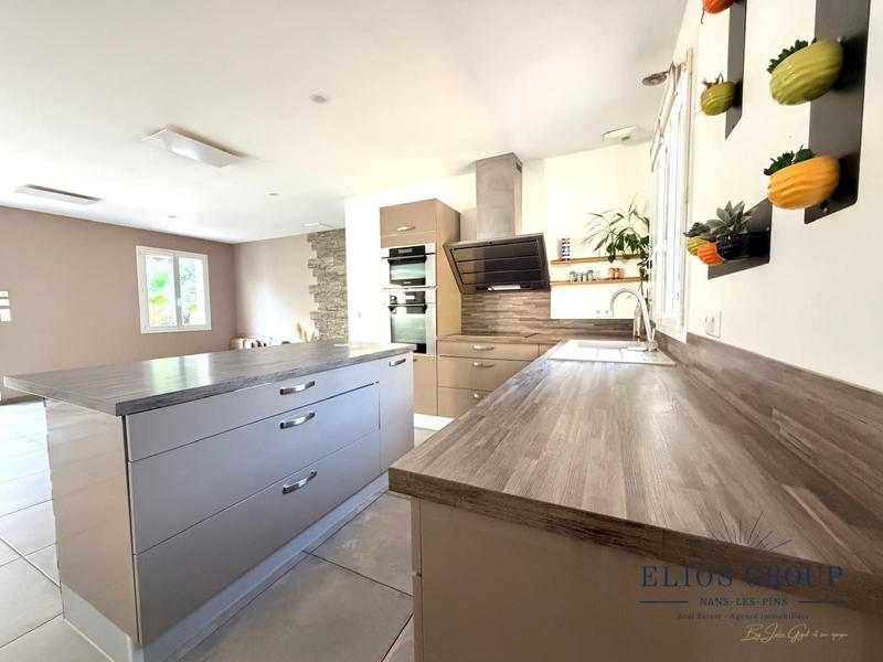 Maison contemporaine - 120 m² - 6 pièces