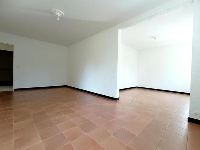 Appartement - 87 m² - 5 pièces