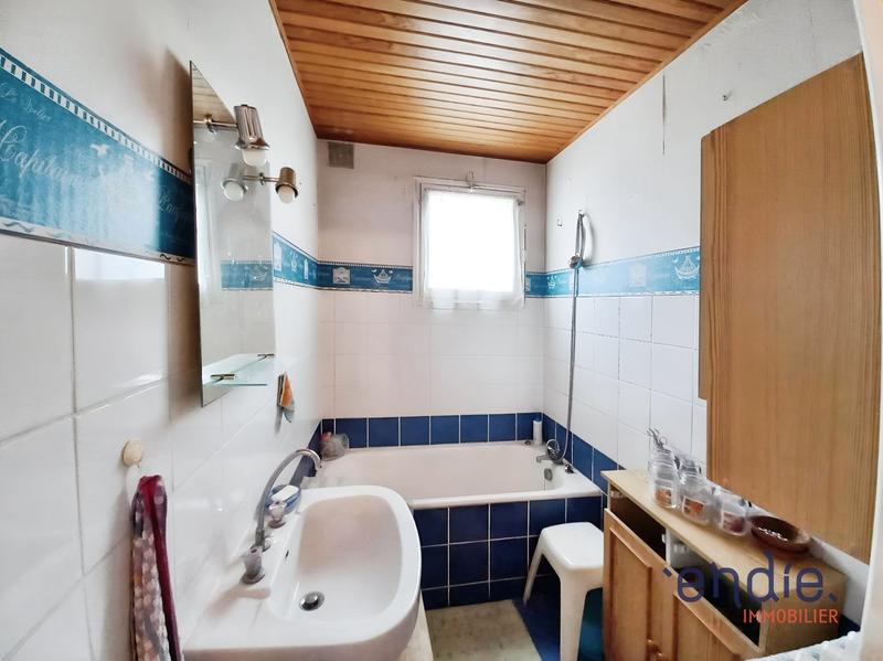 Appartement - 70 m² - 4 pièces