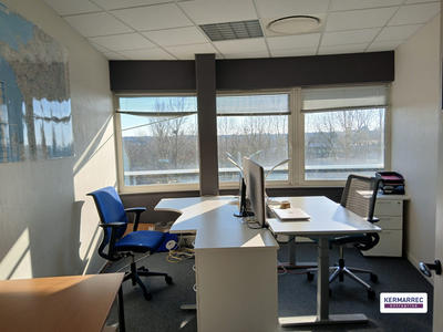 Bureau - 427 m²