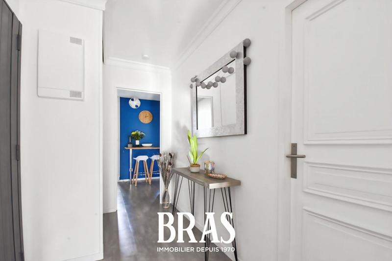 Appartement - 100 m² - 4 pièces