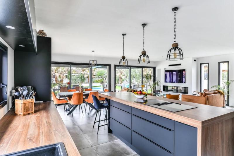 Maison - 159 m² - 5 pièces