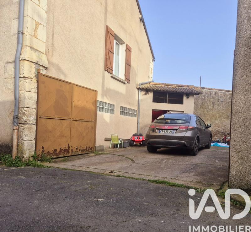 Maison - 90 m² - 5 pièces