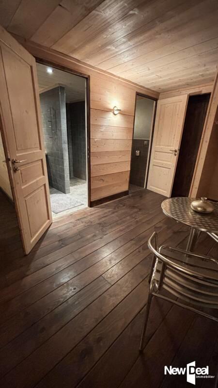 Gîte - 723 m² - 12 pièces