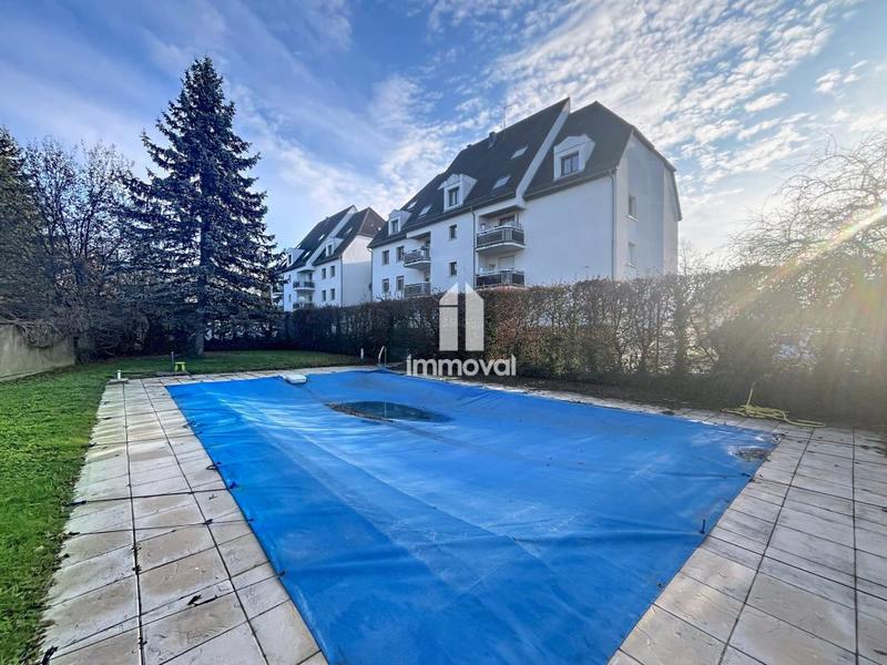 Appartement - 104 m² - 4 pièces