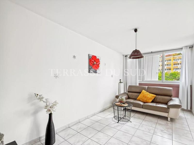 Appartement - 135 m² - 7 pièces