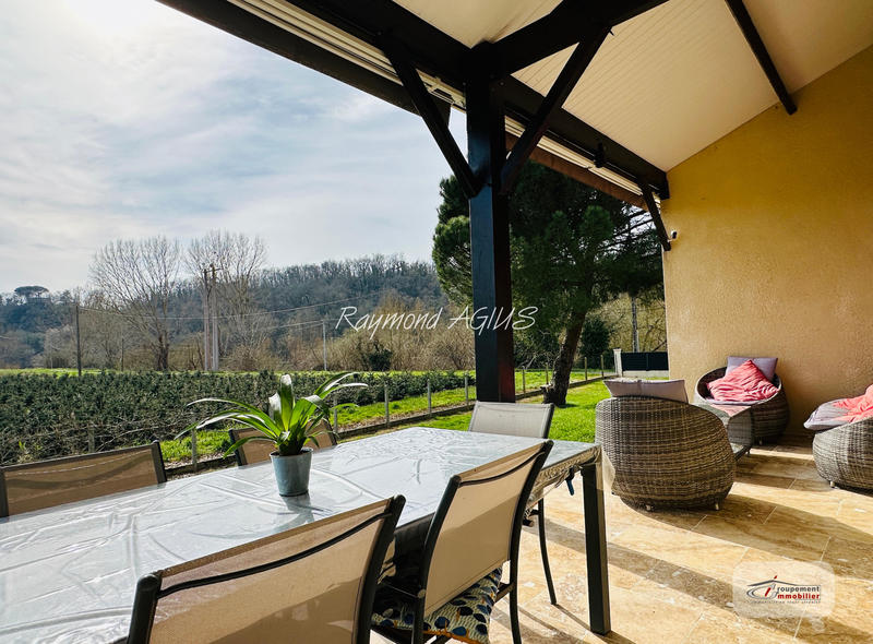 Maison - 142 m² - 6 pièces