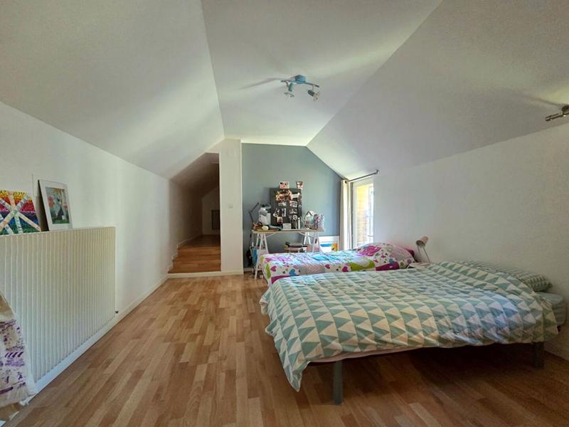 Maison - 106 m² - 5 pièces