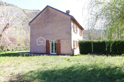 Villa - 130 m² - 7 pièces