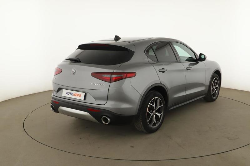 Alfa Romeo Stelvio 2.2 Diesel Q4 Super At8 210 ch