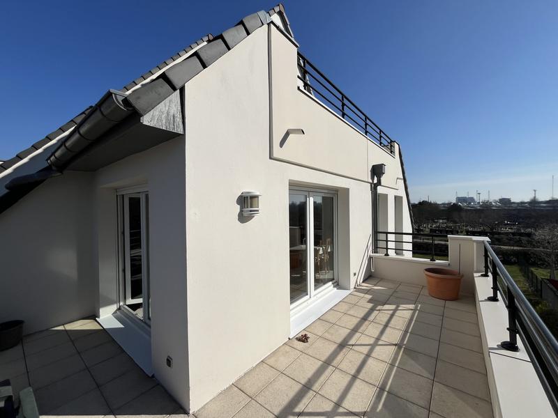 Appartement - 96 m² - 3 pièces