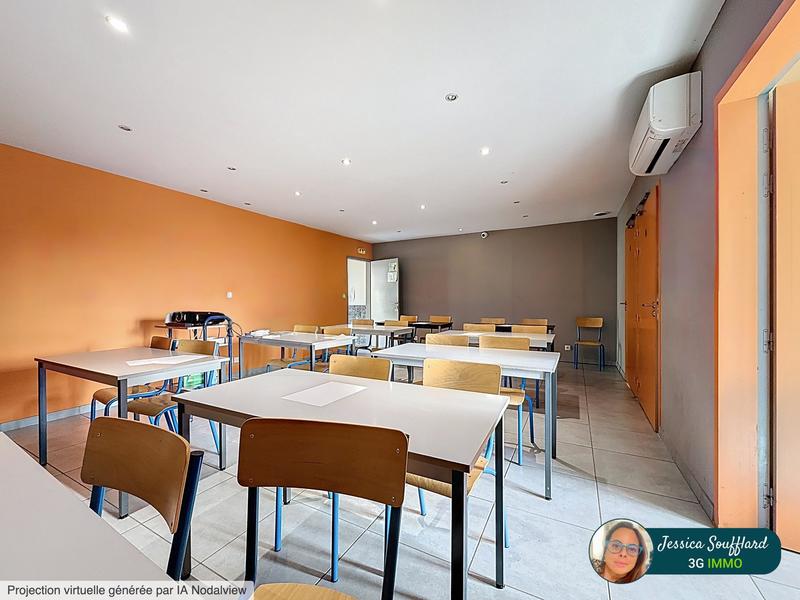 Local commercial - 77 m² - 3 pièces