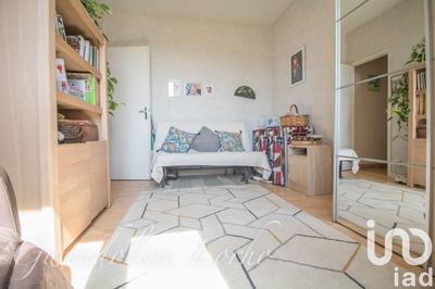 Maison - 104 m² - 5 pièces