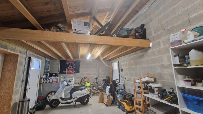 Maison - 161 m² - 6 pièces