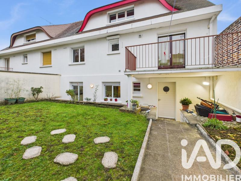 Maison - 167 m² - 6 pièces