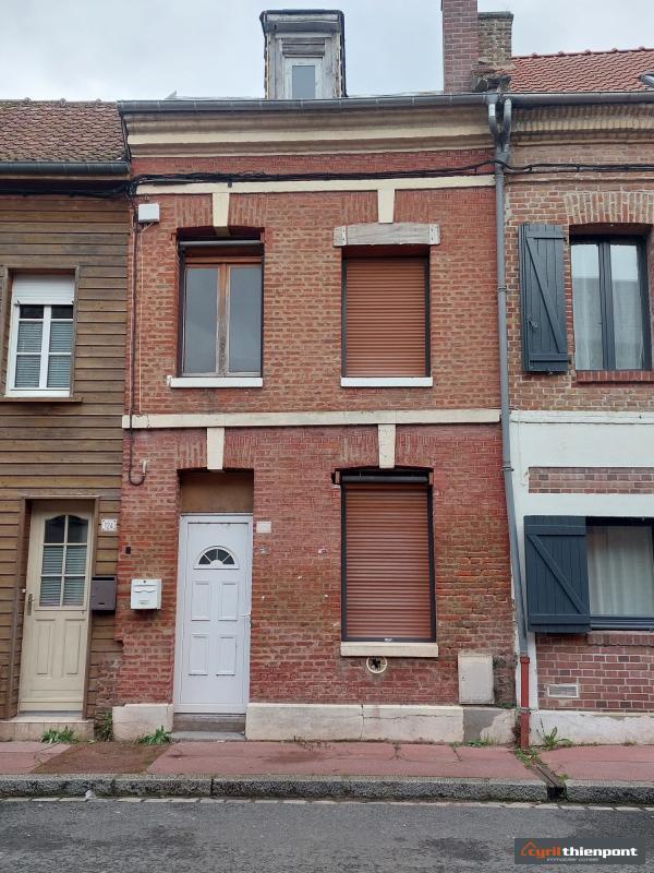 Maison - 85 m² - 6 pièces