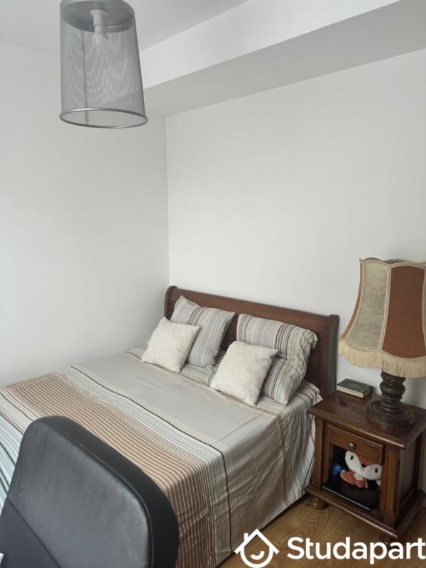 Chambre - 10 m² - 1 pièce