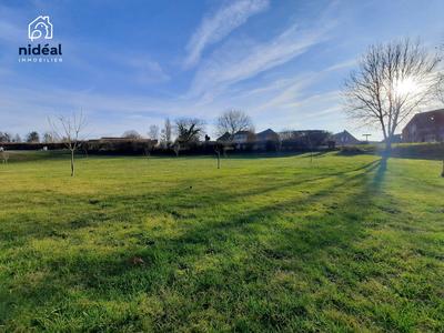 Terrain - 818 m²