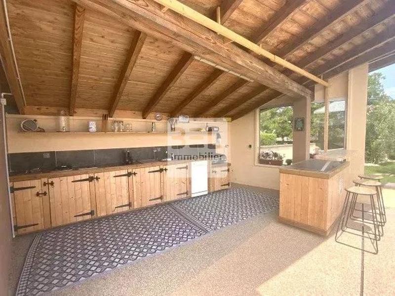 Villa - 167 m² - 5 pièces