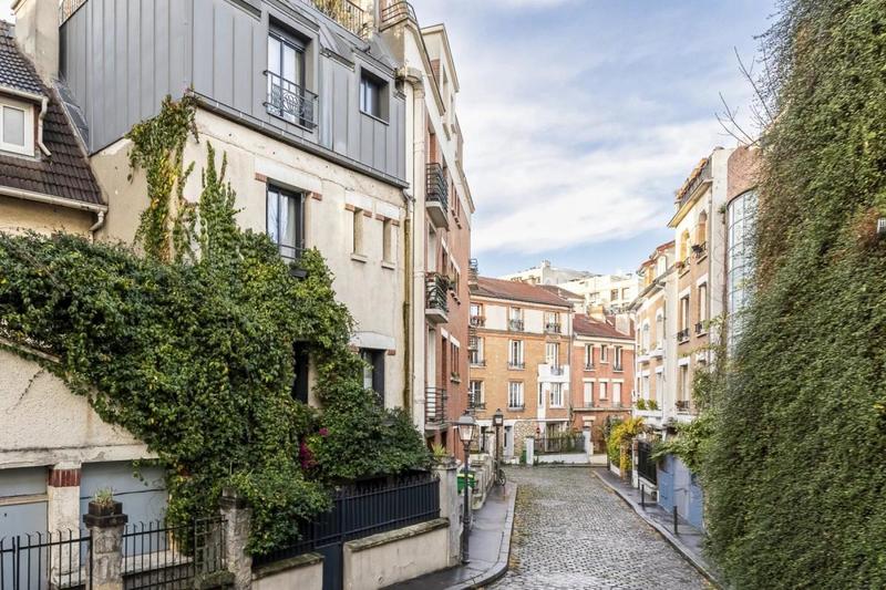 Loft - 74 m² - 3 pièces