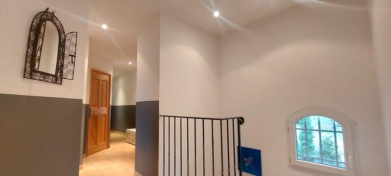 Maison - 155 m² - 6 pièces