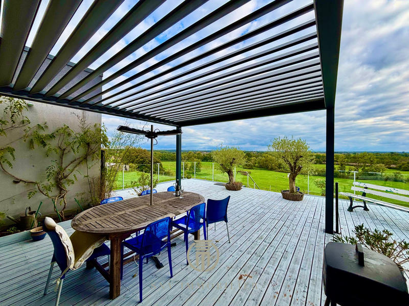 Villa - 200 m² - 7 pièces