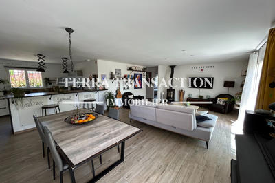 Villa - 105 m² - 4 pièces