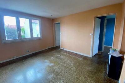 Appartement - 60 m² - 4 pièces