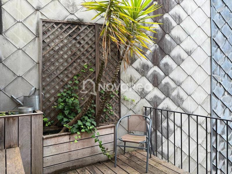 Immeuble - 729 m² - 21 pièces