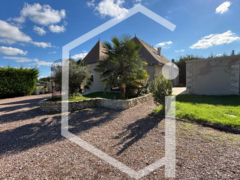 Propriété - 124 m² - 4 pièces