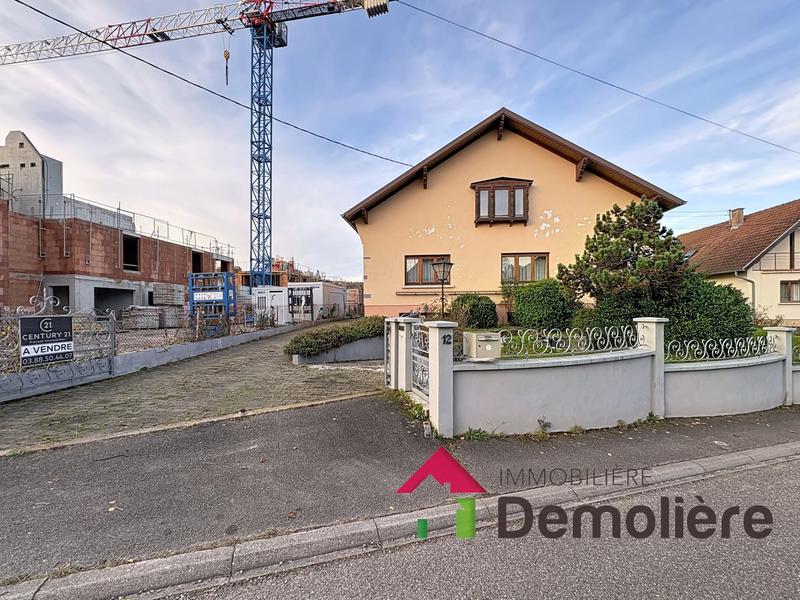 Maison - 183 m² - 8 pièces