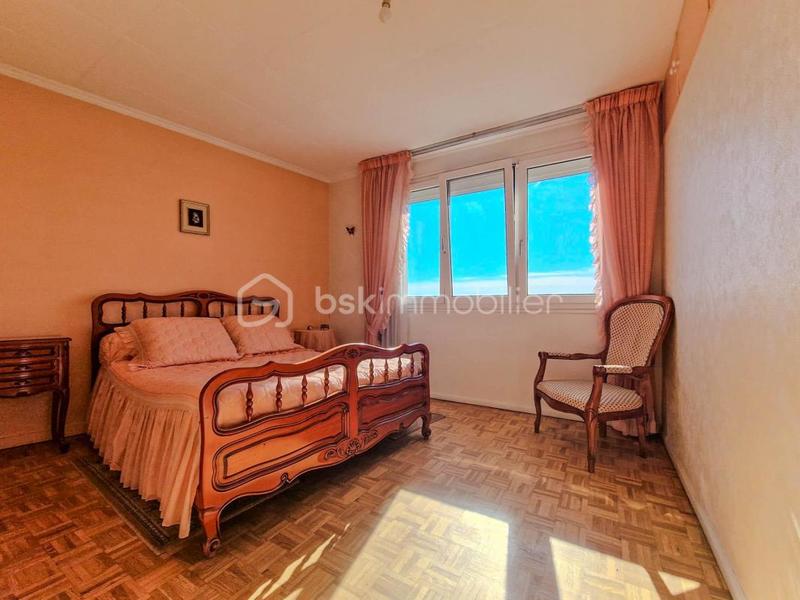 Appartement - 72 m² - 3 pièces