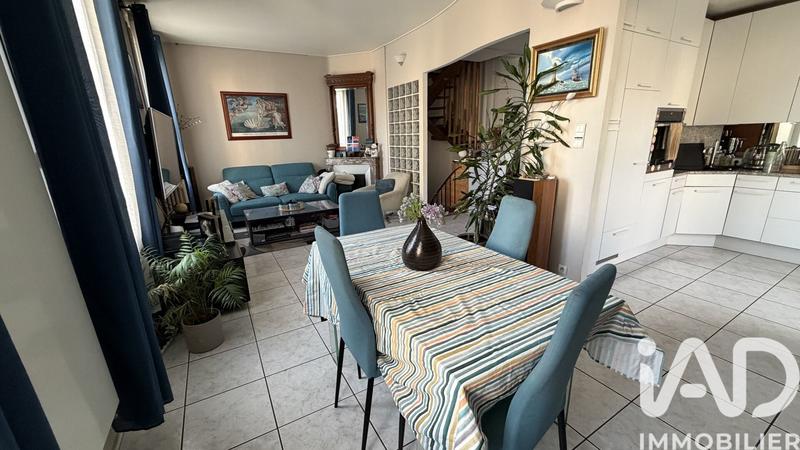 Maison de ville - 135 m² - 5 pièces