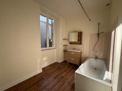 Appartement - 102 m² - 5 pièces