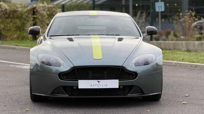Aston Martin V8 Vantage Amr