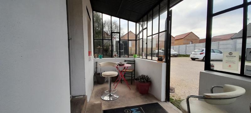 Local commercial - 73 m² - 3 pièces