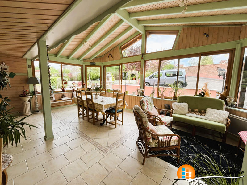 Villa - 280 m² - 10 pièces