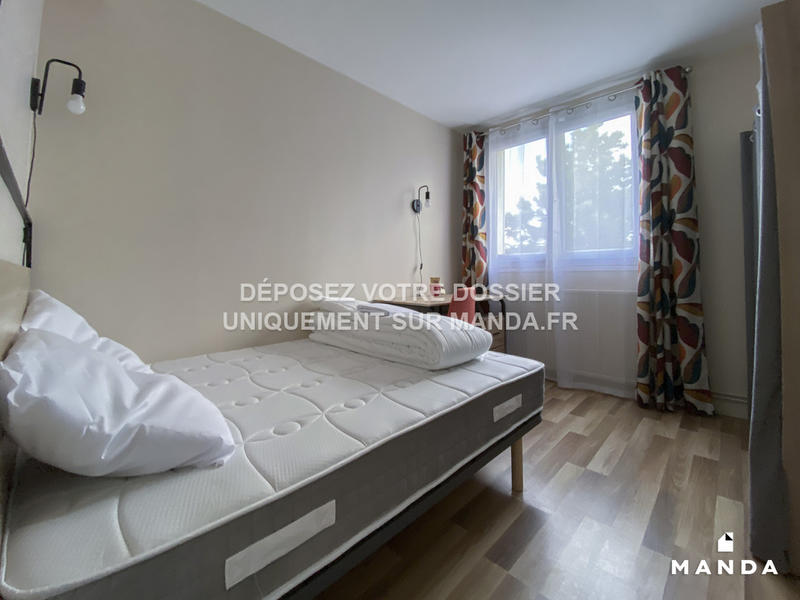 Chambre - 9 m² - 4 pièces