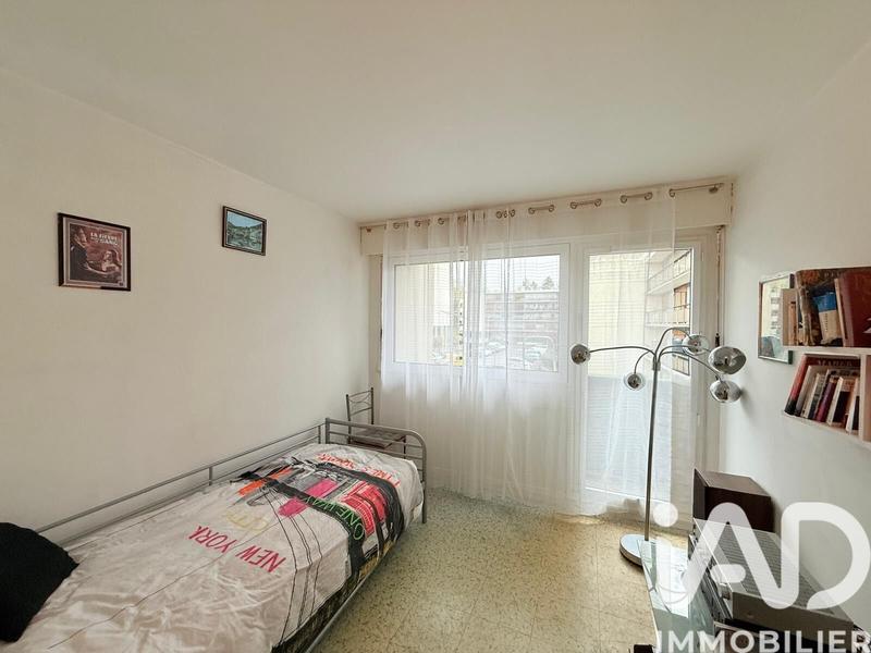 Appartement - 79 m² - 4 pièces