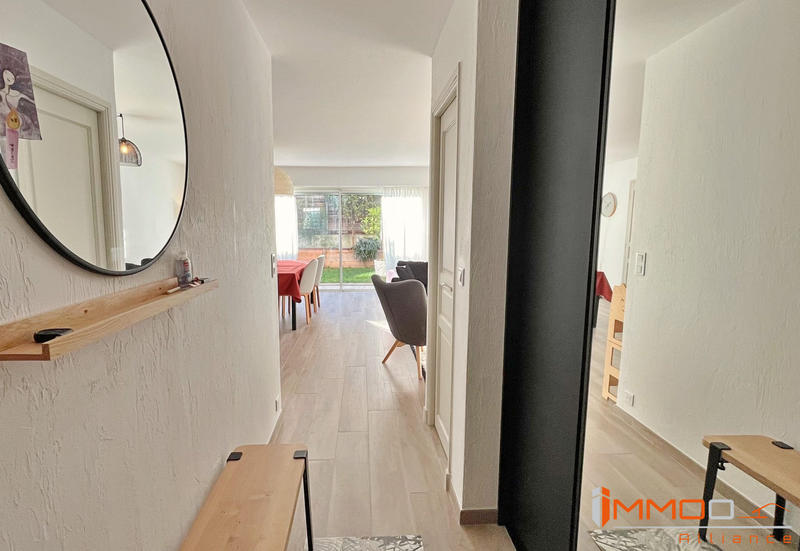 Maison - 95 m² - 5 pièces