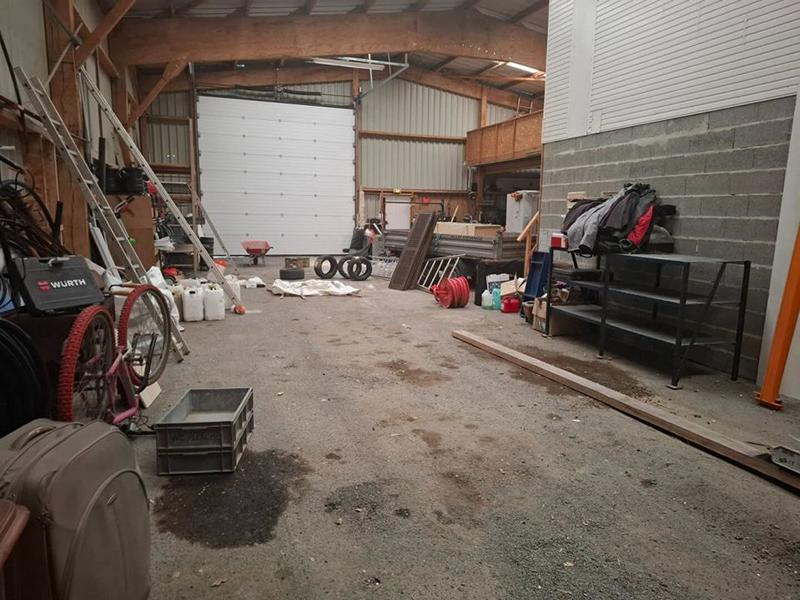 Local d'activité / Entrepôt - 285 m² - 6 pièces