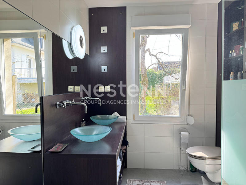 Maison - 190 m² - 6 pièces